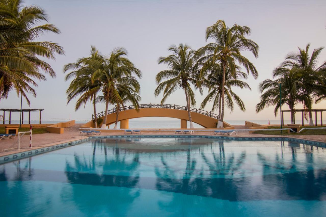 尤卡坦礁石全包酒店及会议中心 梅里达 外观 照片